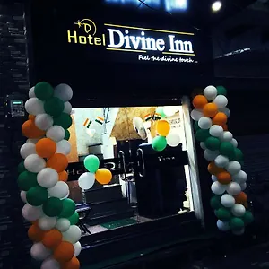 Divine Hotel
